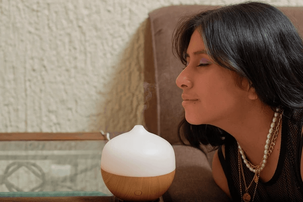 aromatherapie-2025-neurosciences-olfactives-et-technologies-quantiques-pour-la-sante