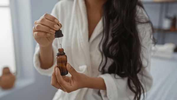 huiles-essentielles-pour-la-relaxation-guide-dutilisation-et-bienfaits